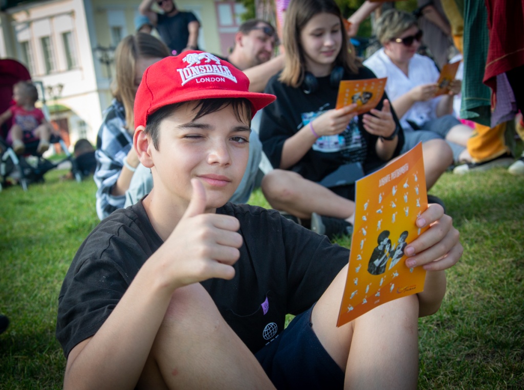 Пиано (16).jpg Пиано (16).jpg